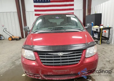 2006 Chrysler Town & Country из США, поврежденный, VIN 1A4GP45R16B656630